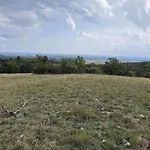Sypka Podhorany Villa *