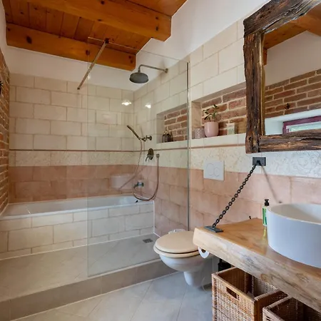 Sypka Podhorany Villa